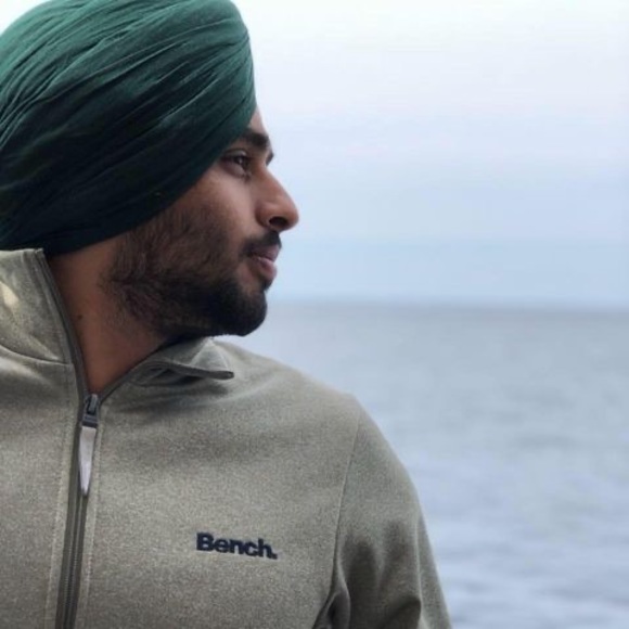 Meet your Posher, Dhaliwal - Picture 1 of 1